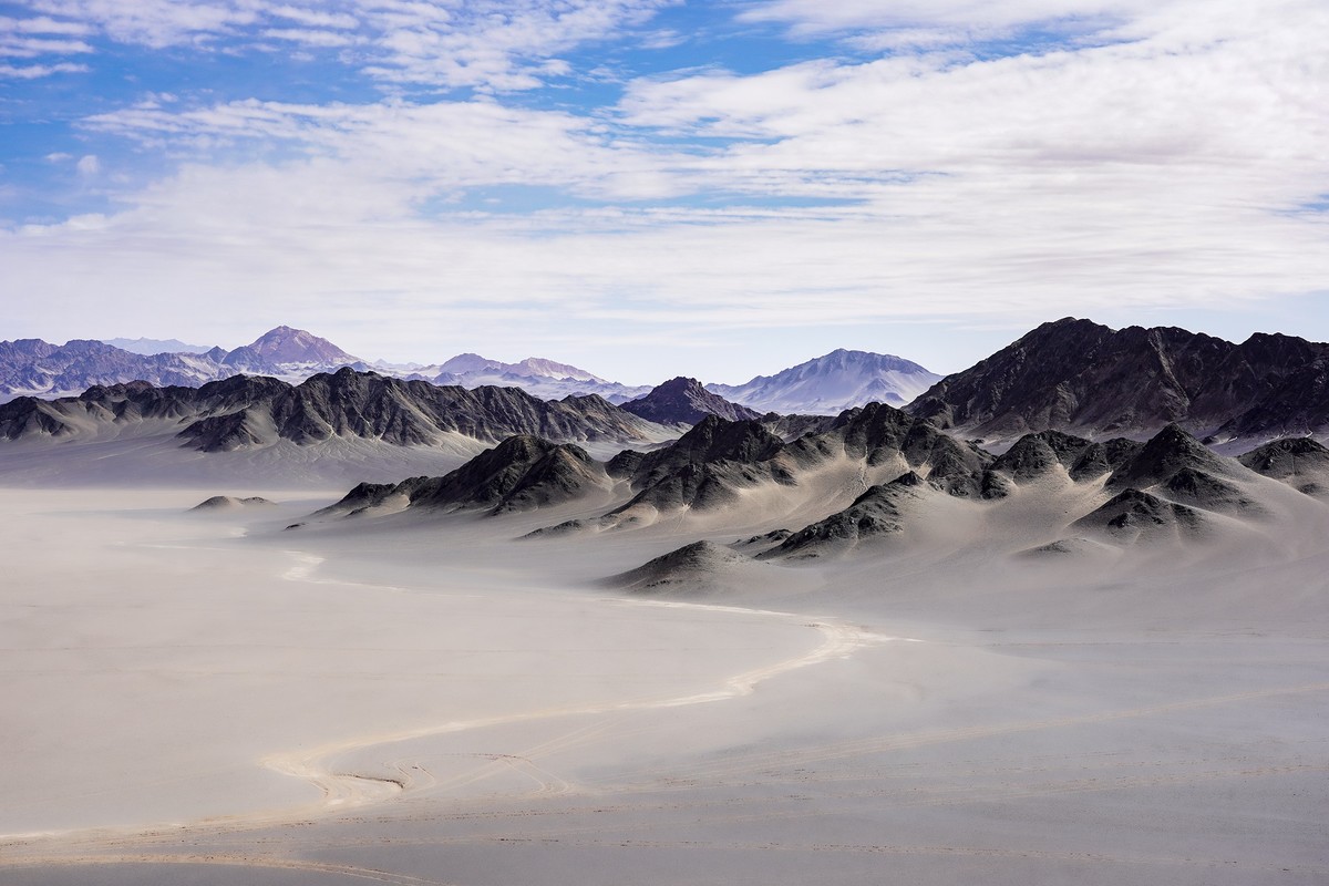 黑独山戈壁地貌探访 参考图 1